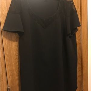 A very light blouse! It goes with everything!